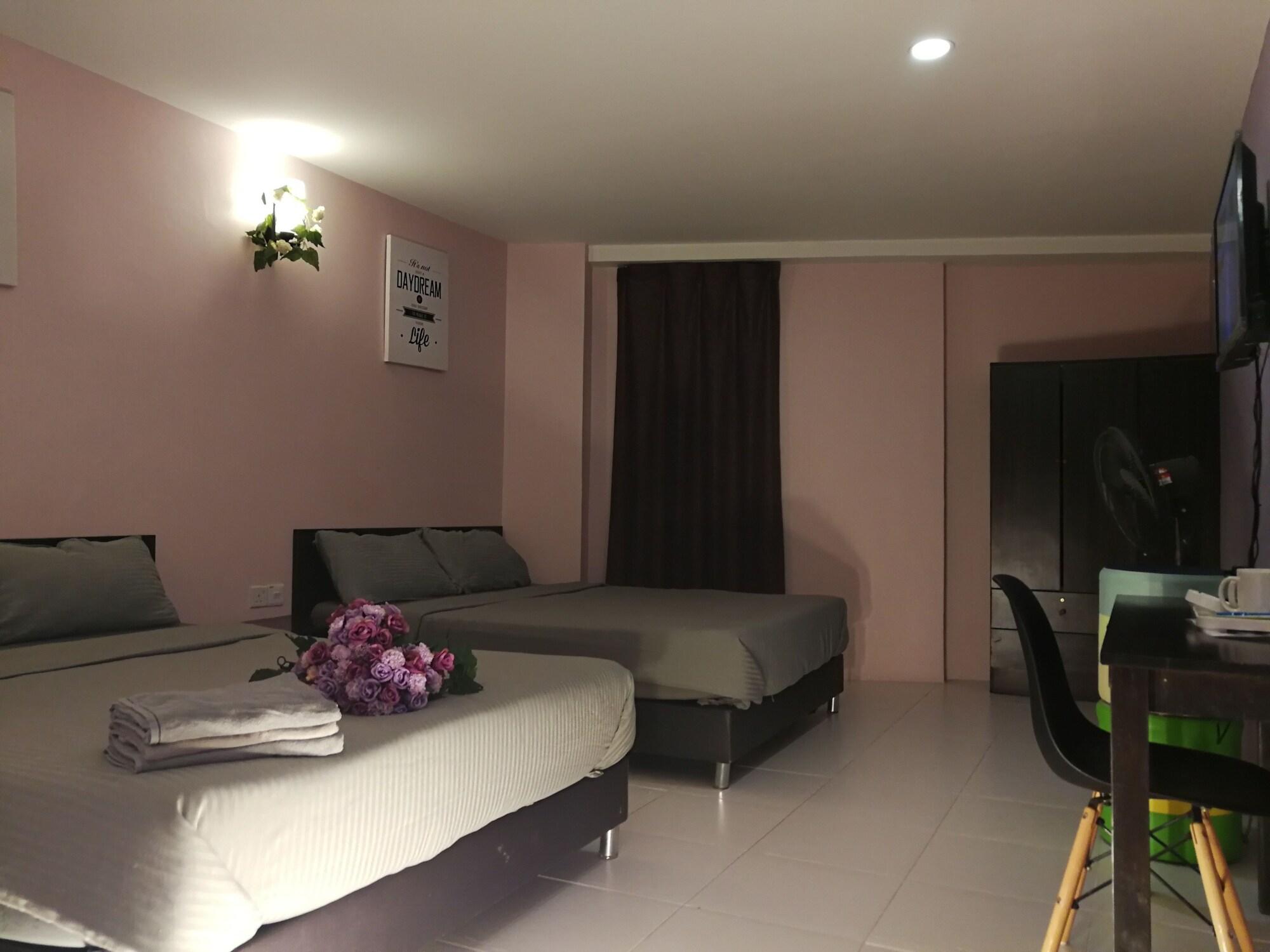 Live Com Hotel Johor Bahru Exterior photo