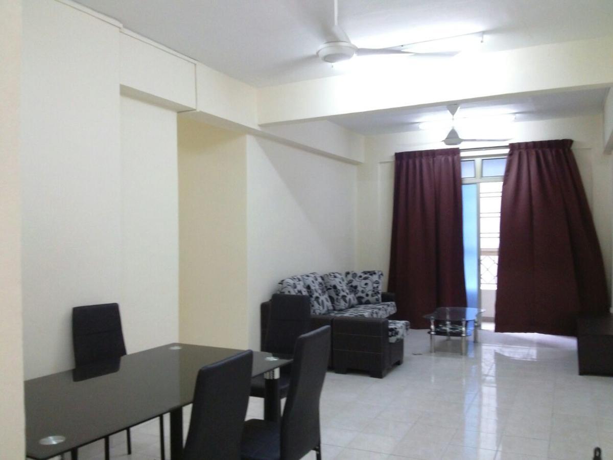 Live Com Hotel Johor Bahru Exterior photo